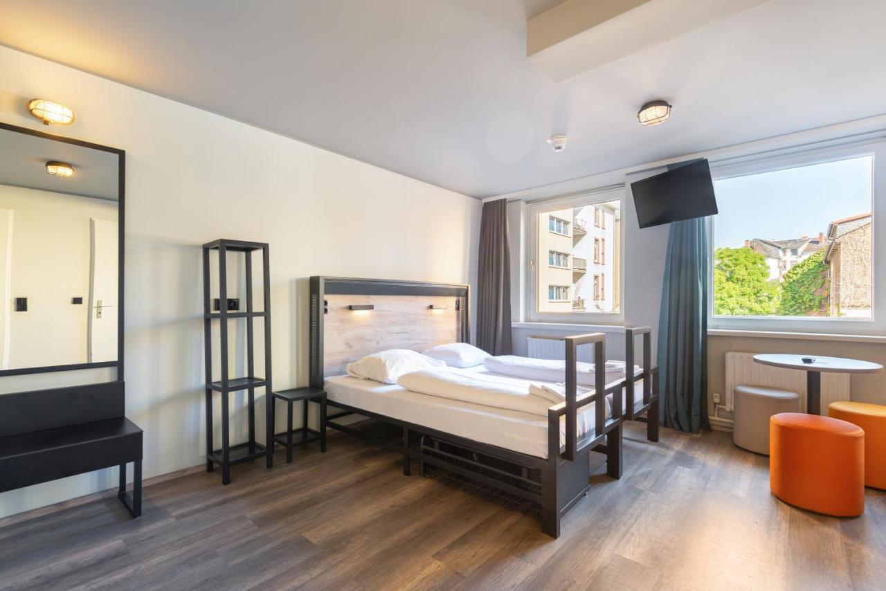 4 Smart gebuchte 2-Sterne-Hotels am Messeturm